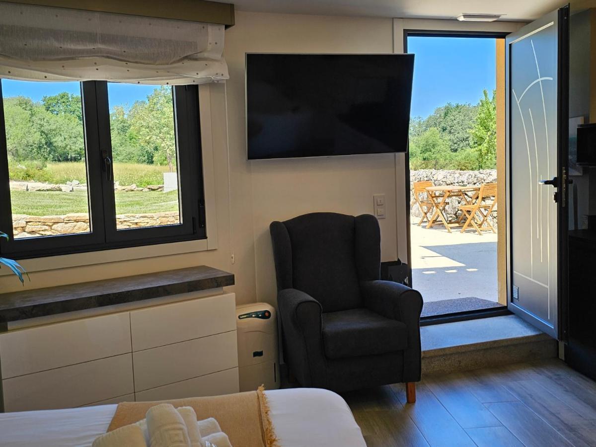 Loft Con Jacuzzi Os Arcos Apartamento Sober Exterior foto